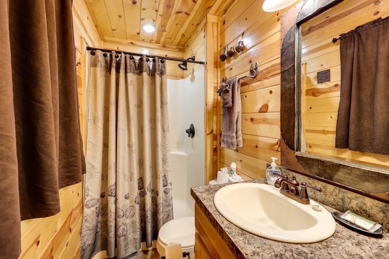 Broken Bow Rental Cabin With Hot Tub And Bar Eksteriør bilde
