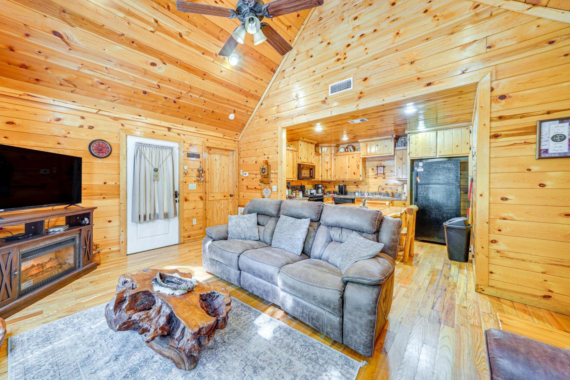 Broken Bow Rental Cabin With Hot Tub And Bar Eksteriør bilde