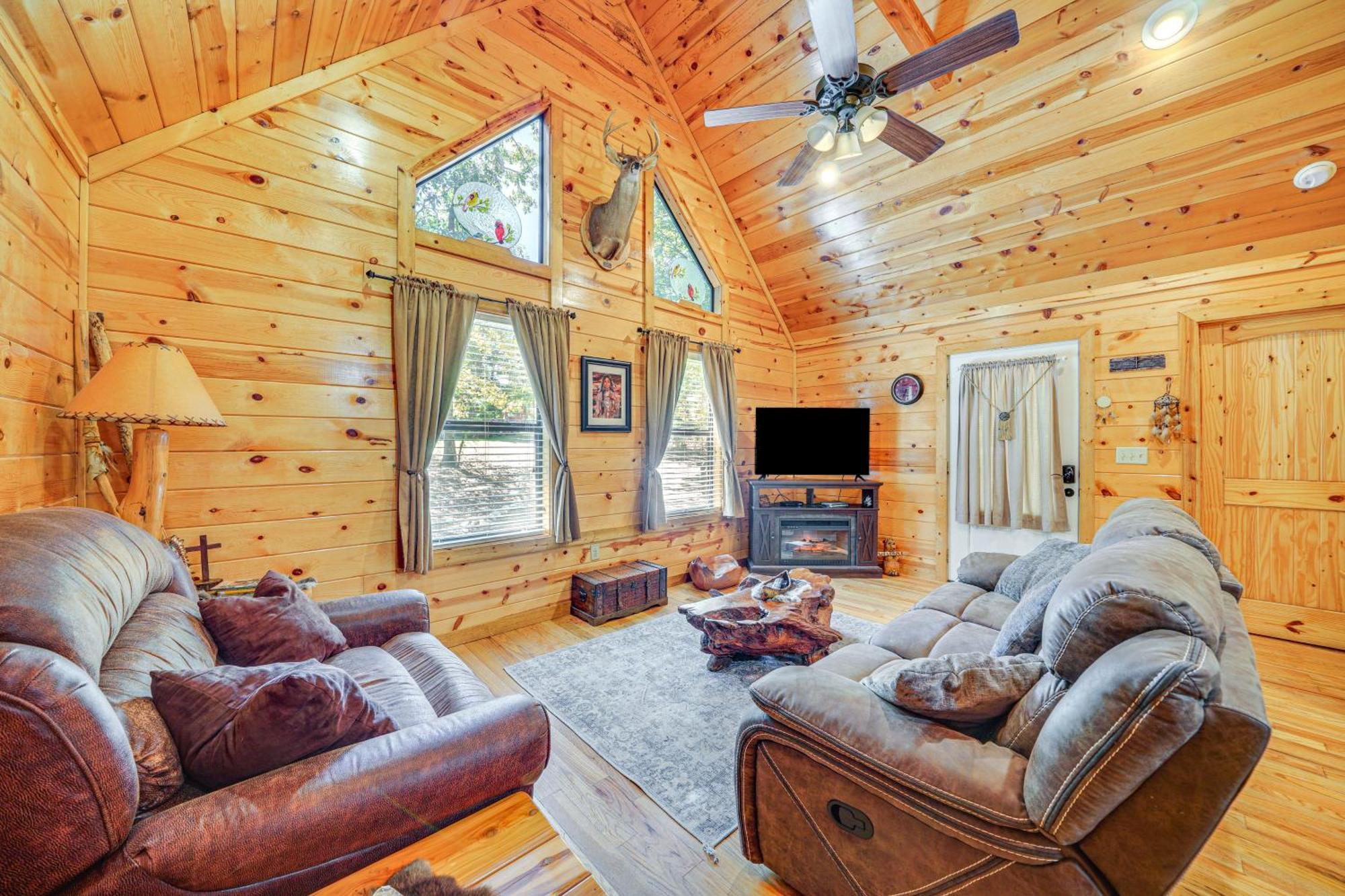 Broken Bow Rental Cabin With Hot Tub And Bar Eksteriør bilde